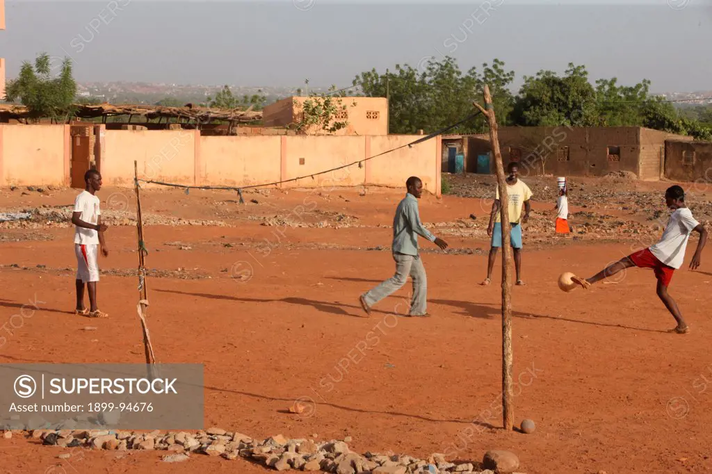 Soccer game, Bamako, Mali.,04/02/2011