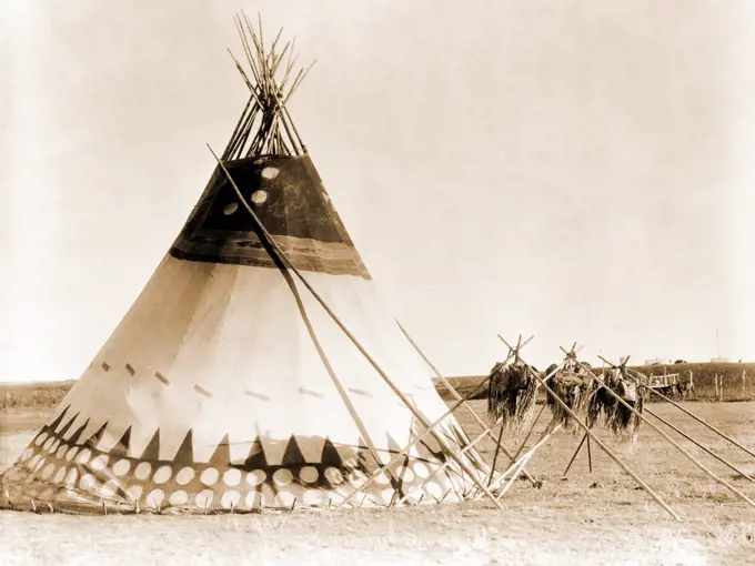 Edward S. Curits - Tipi on the plains of Alberta, Canada circa 1927 .
