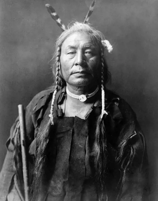 Edward S. Curtis Native American Indians - Eagle Child, Atsina man ca. 1908. 