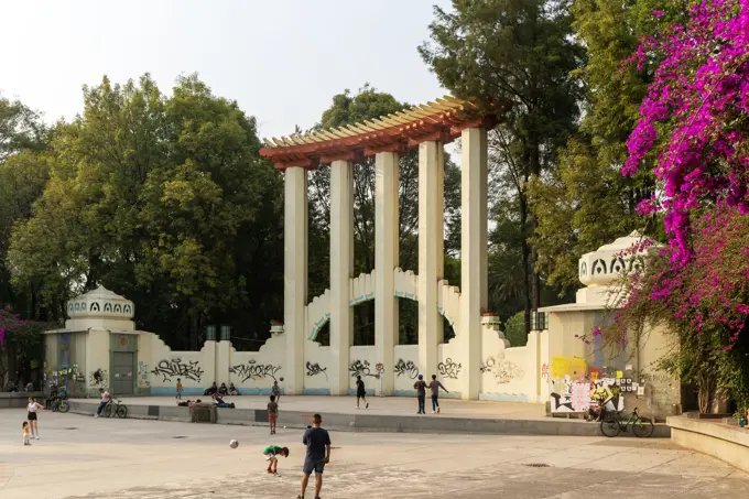 Stage recreation event and play area, Parque Mexico, Colonia Hipodromo, La Condesa neighborhood, Mexico City, Mexico.