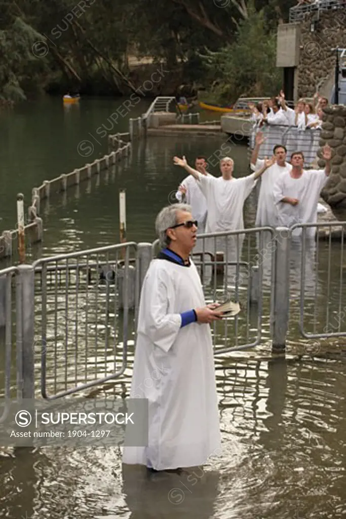 Pastor Benny Hinn conducting the Baptismal