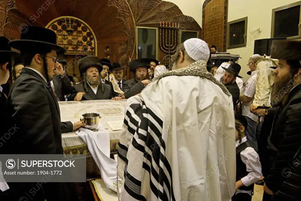 The Rebbe of Premishlan congregation