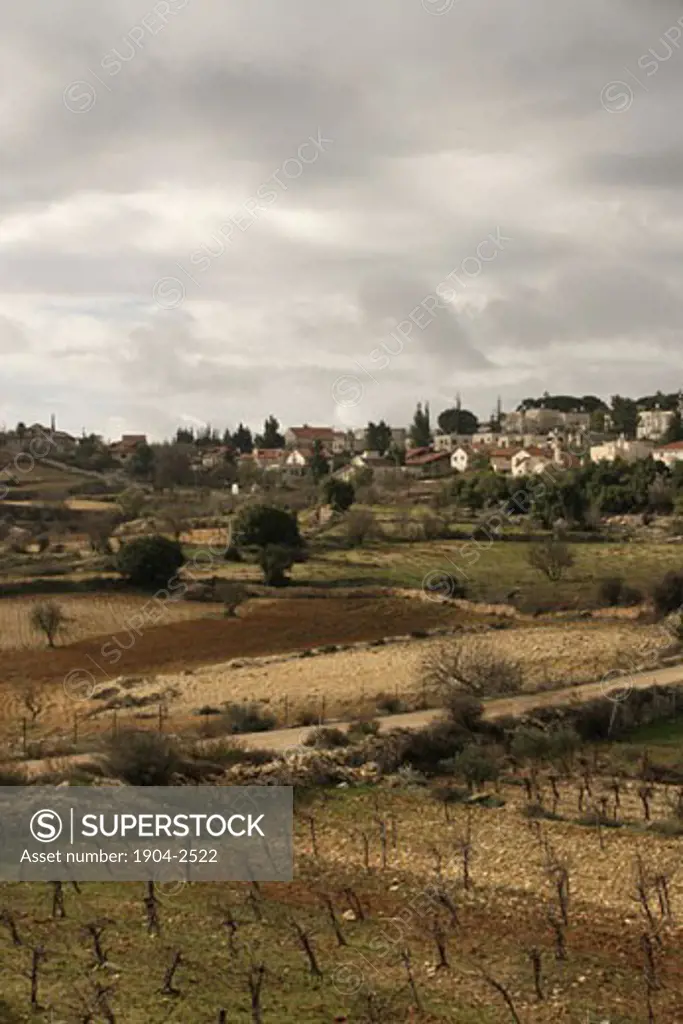 A view of Alon Shvut from the Path of the Patriarchs
