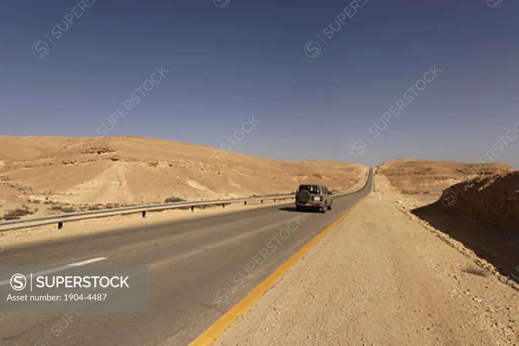 Route 12 in the Negev