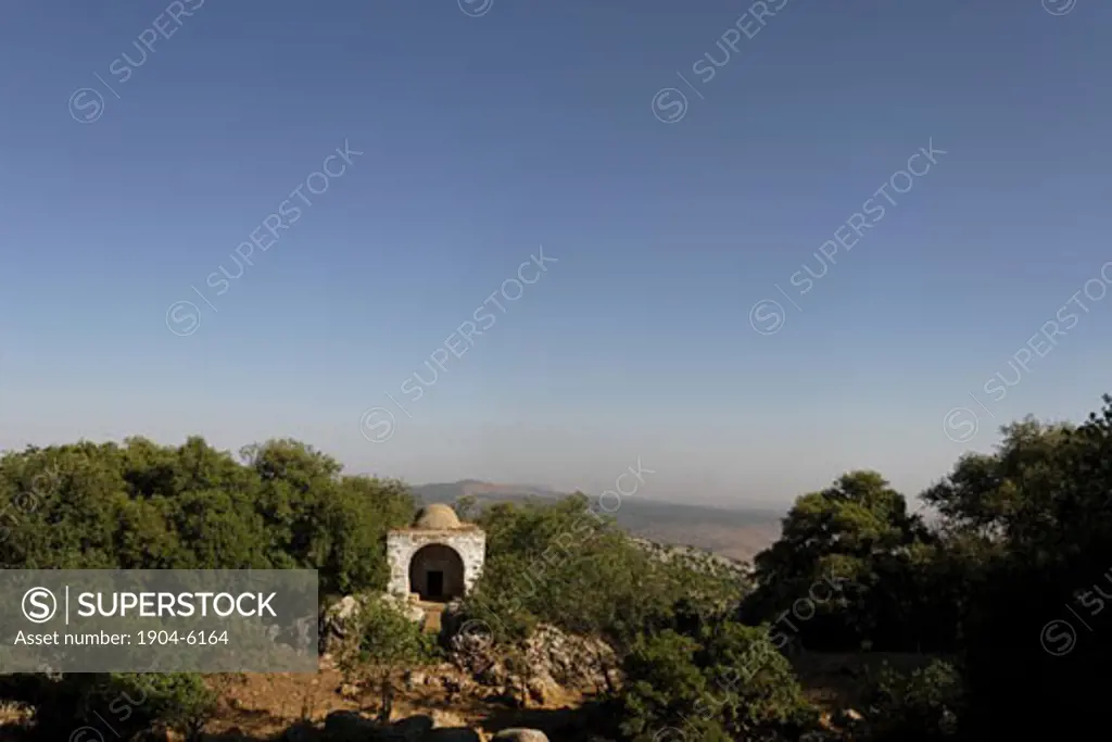 Makam Ibrahim el Halil on Mount Betarim