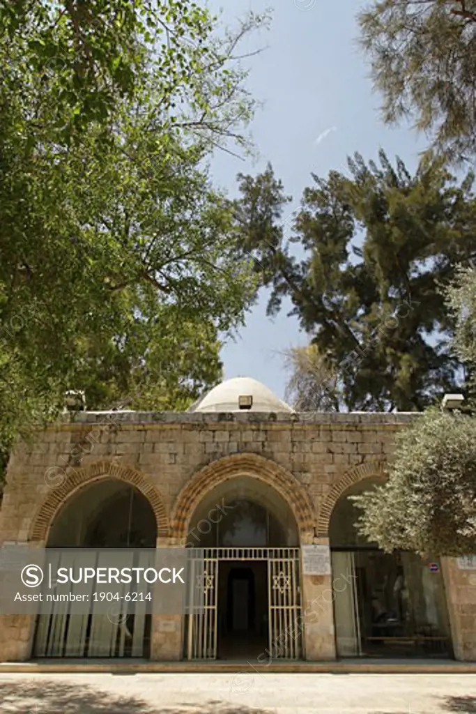 Tomb of Rabbi Gamliel at Sanhedrin Park in Yavne