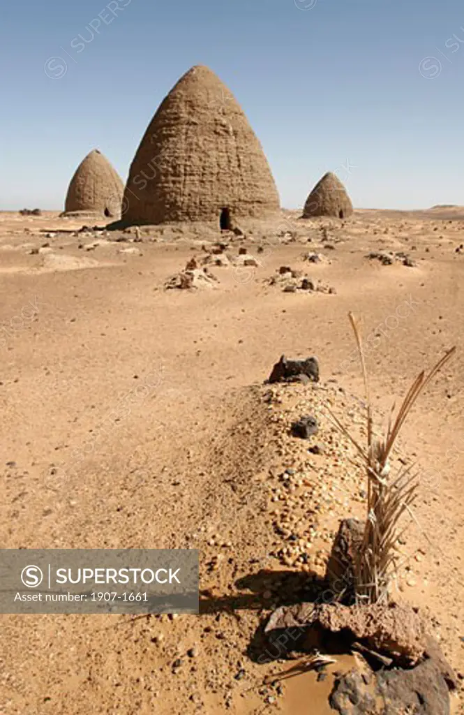 The oblong pyramids of Old Dongola  in the foreground the grave of a queen