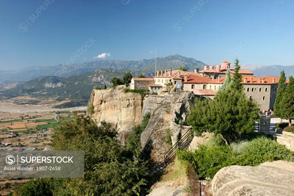 Sightseeing on Saint-Eustache monastery and beyond on the mountains Meteores Greece