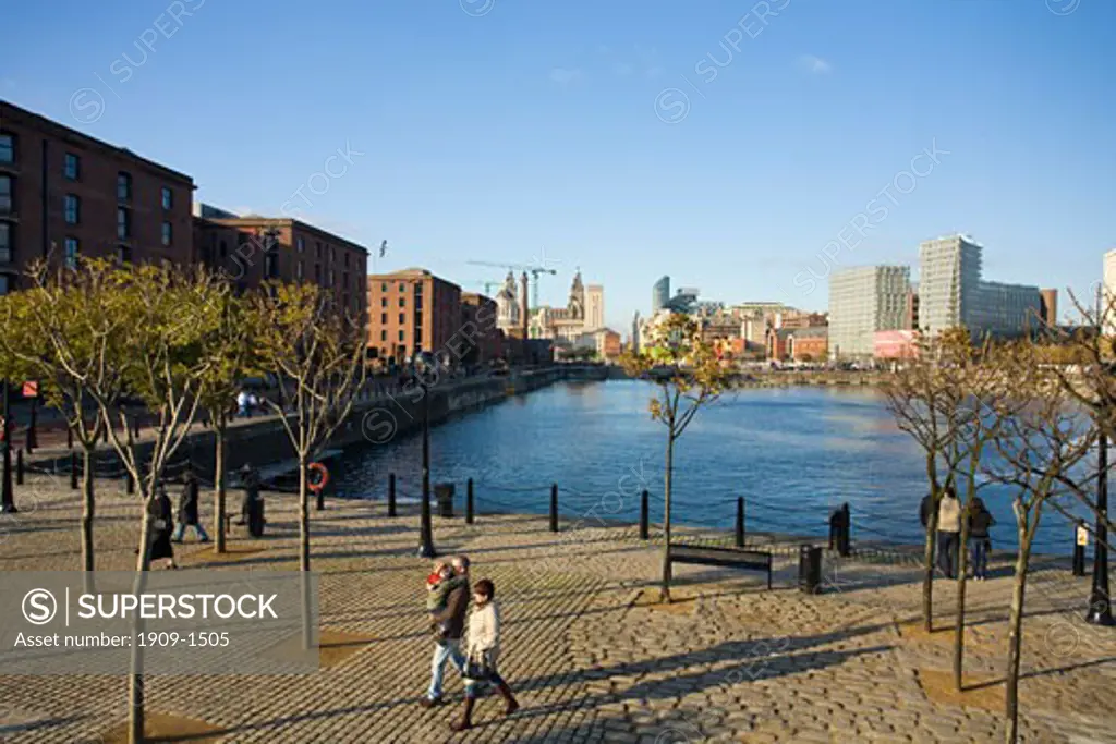 Albert Dock in the Port of Liverpool in autumn sunshine Liverpool city centre Merseyside England UK United Kingdom GB Great Britain British Isles Europe EU