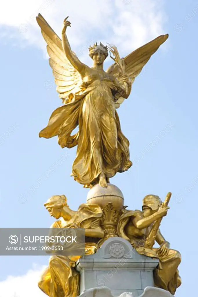 Winged Victory guilt statue on top of the Victoria Monument outside Buckingham Palace London England Great Britain GB United Kingdom UK British Isles Europe