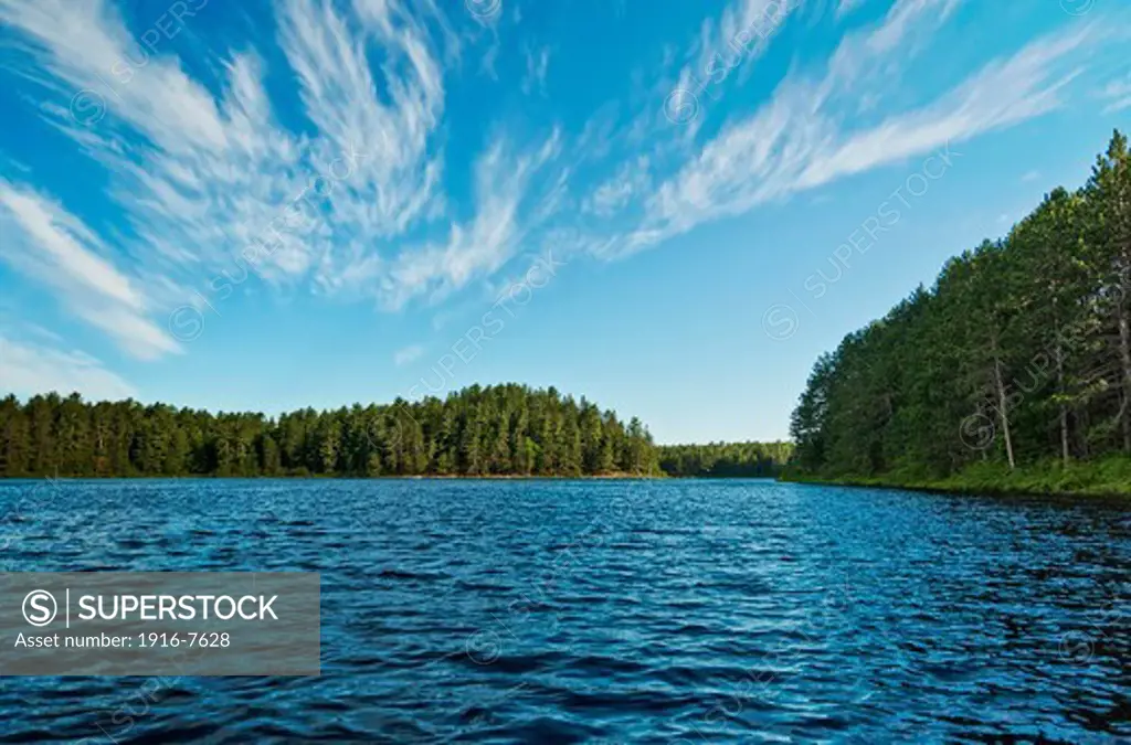 Canada, Ontario, Algonquin Park, landscape with lake