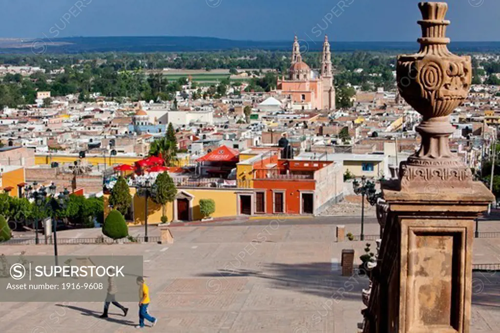 View from `El Calvarioå«. In background Parroquia de la AsunciÌ_n de MarÌ_a, Lagos de Moreno, Jalisco, Mexico