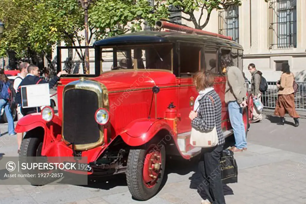 Fourgon Pompe Delahaye 1929 Paris fire engine pumper Paris France