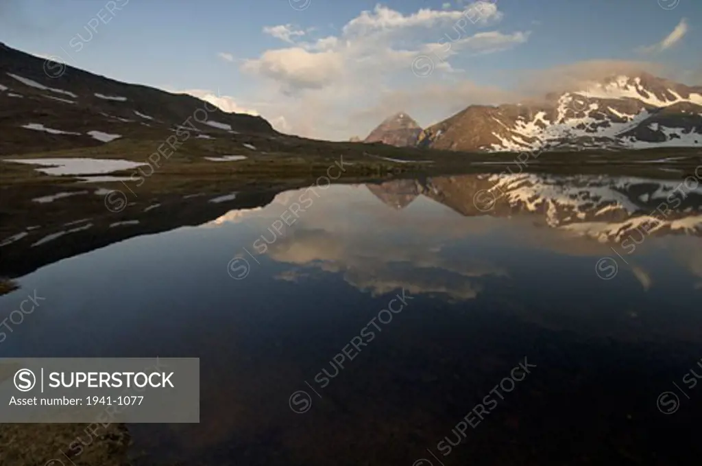 Culivillas 2528 m y Las Arroyeras 2573 m and Small lake Anayet Canal Roya Canfranc Pirineo Huesca Spain