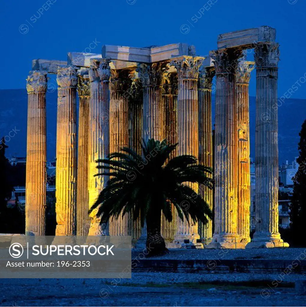 Greece, Athens, Temple Of Zeus, Ancient ruins