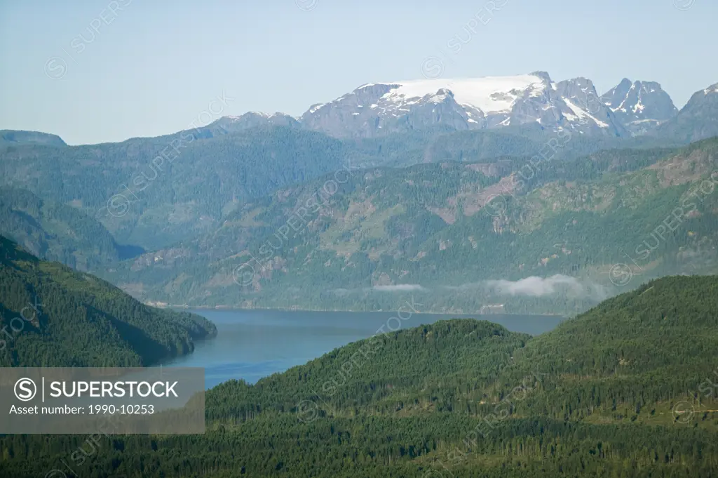 Comox Lake and the Comox Glacier Queneesh in the Comox Valley. Vancouver Island, British Columbia, Canada