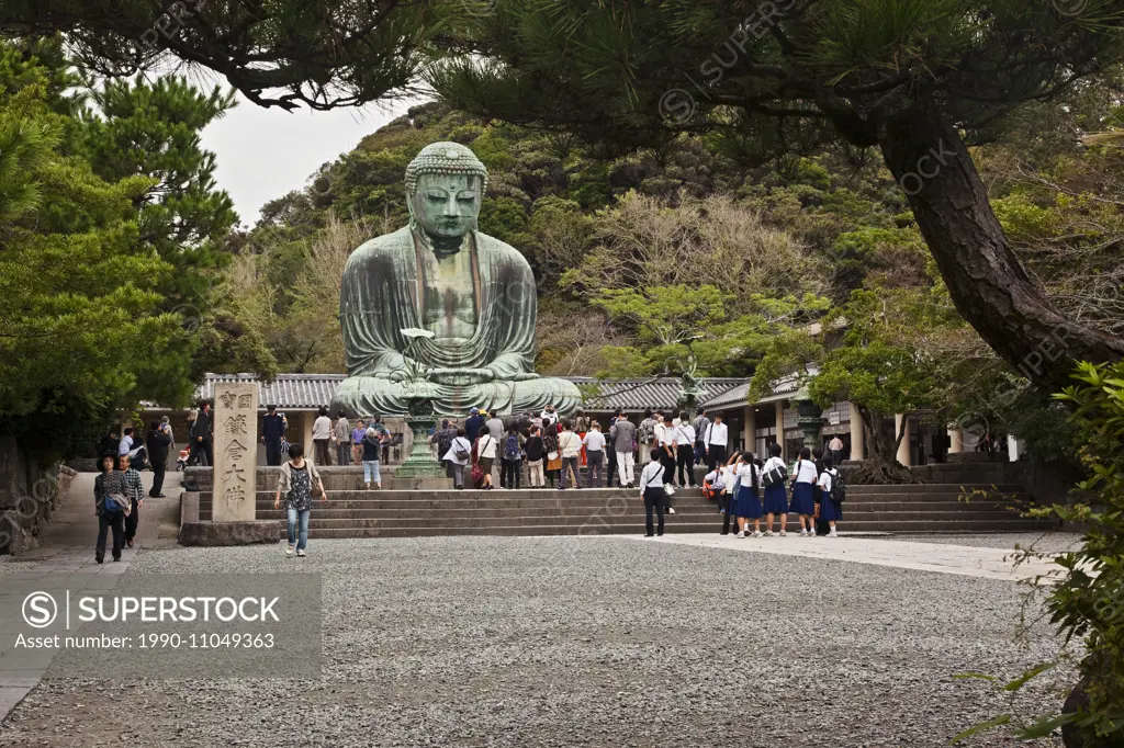 Located on the grounds of the Kotokuin Temple, the Great Buddha (Daibutsu) of Kamakura stands 13.35 meters tall and is the second largest bronze statu...