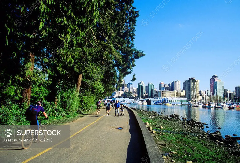 Rollerblading, Bicycling, Stanley Park, Vancouver, British Columbia, National Historic Site, people, spring