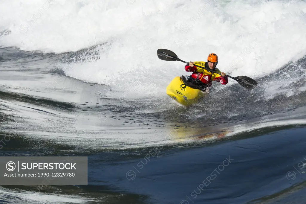 Whitewater kayakers on flood tide at Skookumchuck Narrows, Sechelt Inlet, Sunshine Coast, British Columbia, Canada