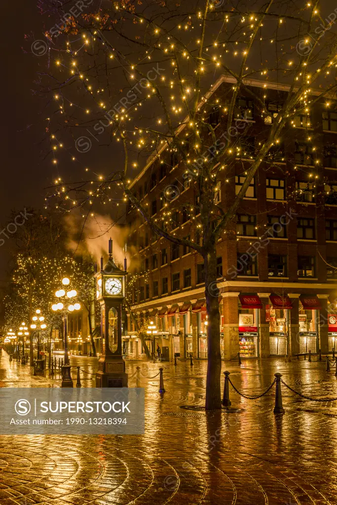 The Steam Clock on a rainy morning, Gastown, Vancouver, British Columbia, Canada.