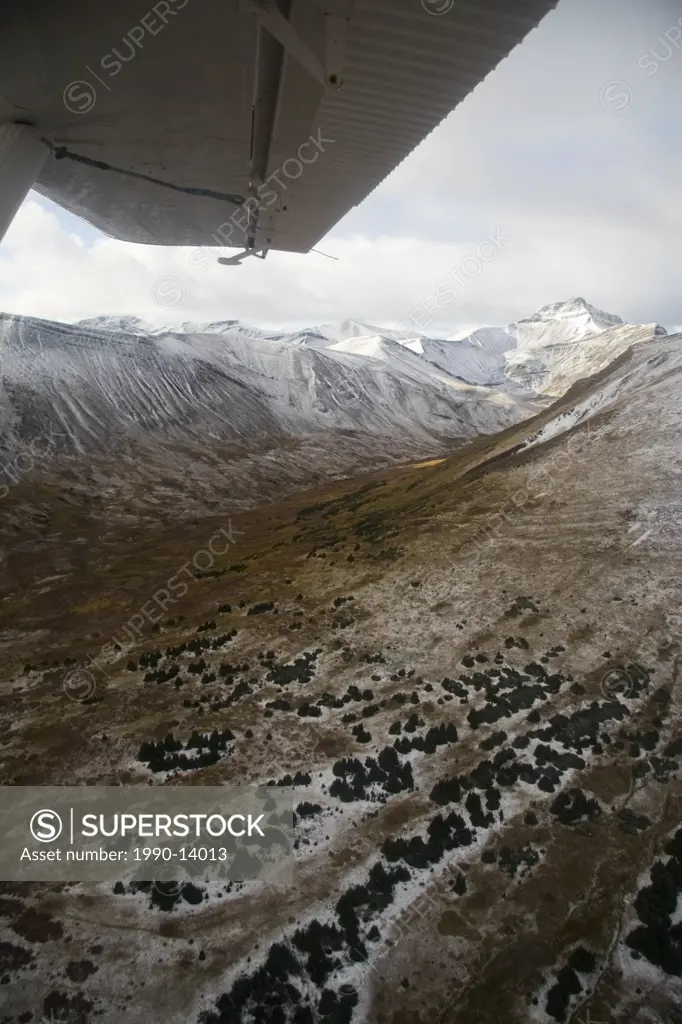 Flying by bush plane into the Spatsizi Plateau Wilderness Provincial Park, northern British Columbia, Canada