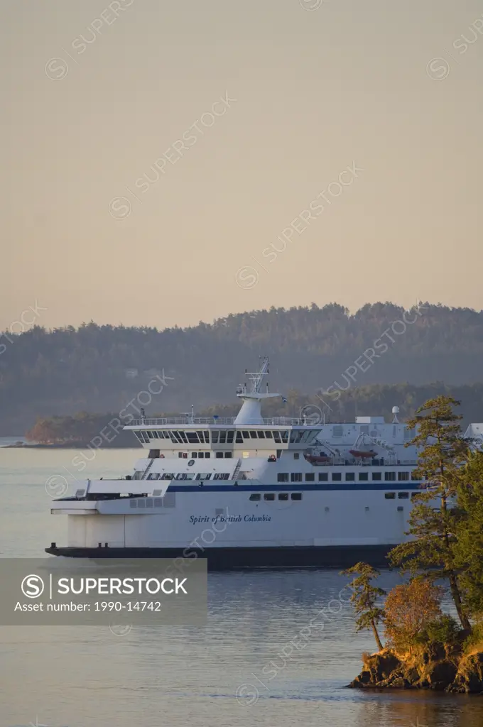 BC Ferry, Spirit of British Columbia, approaches Swartz Bay, Sidney, near Victoria, Vancouver Island, British Columbia, Canada