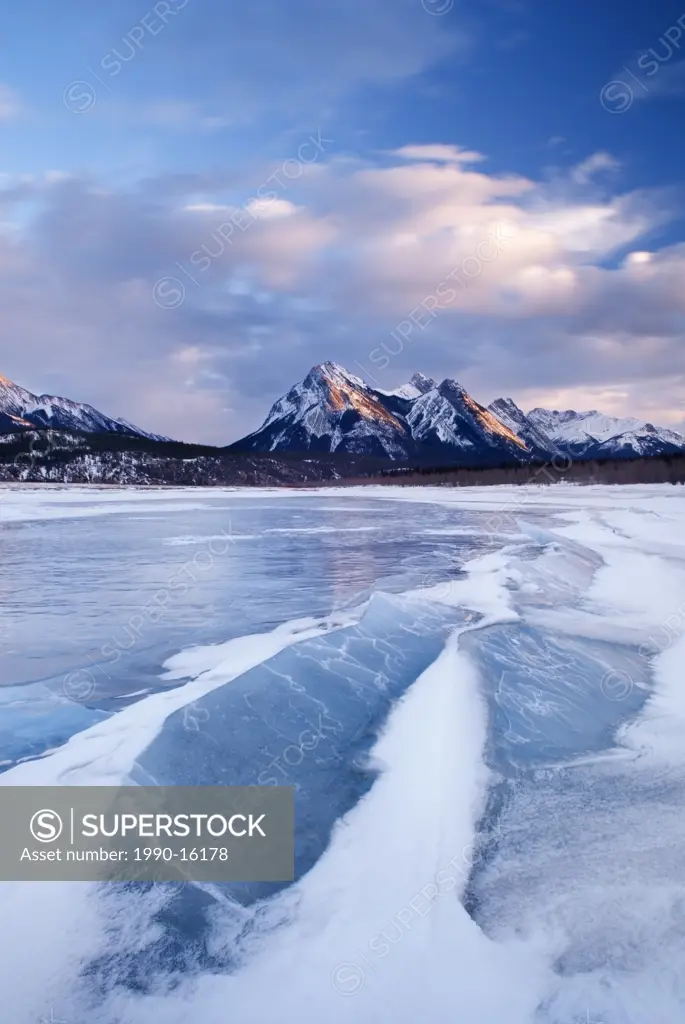 Frozen Abraham Lake in winter, Mount Ex Coelis, Bighorn Wildland, Alberta, Canada
