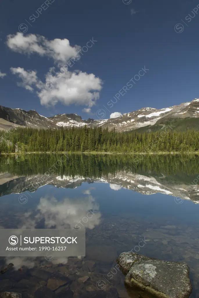 Linda Lake, Lake O´Hara, Yoho National Park, British Columbia, Canada