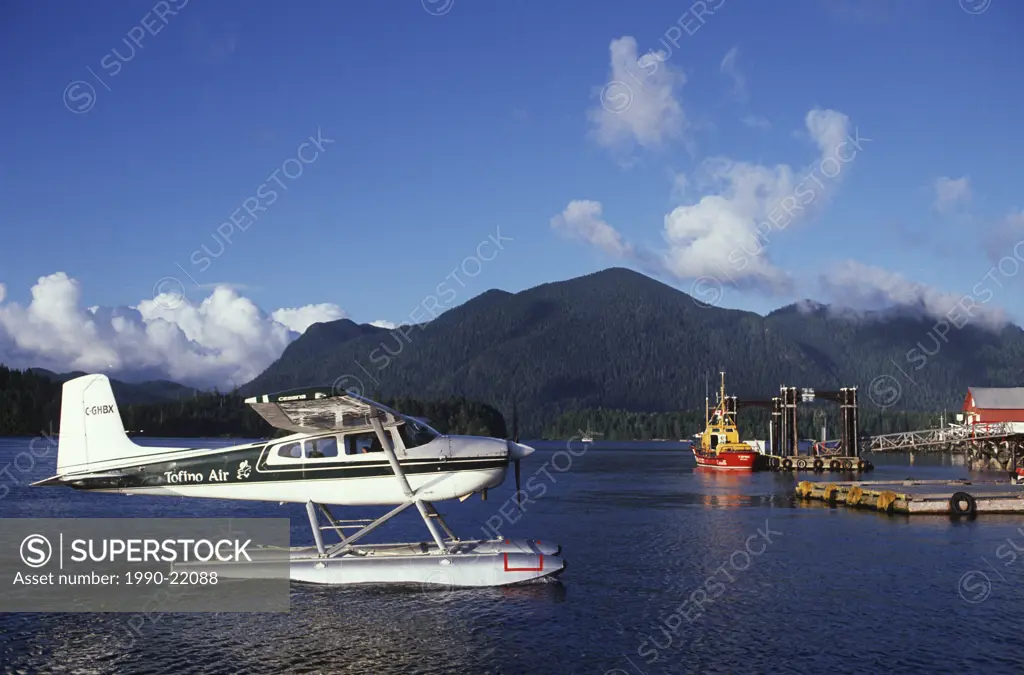 Pacific Rim, Cessna 185 floatplane , Tofino Harbour, Vancouver Island, British Columbia, Canada