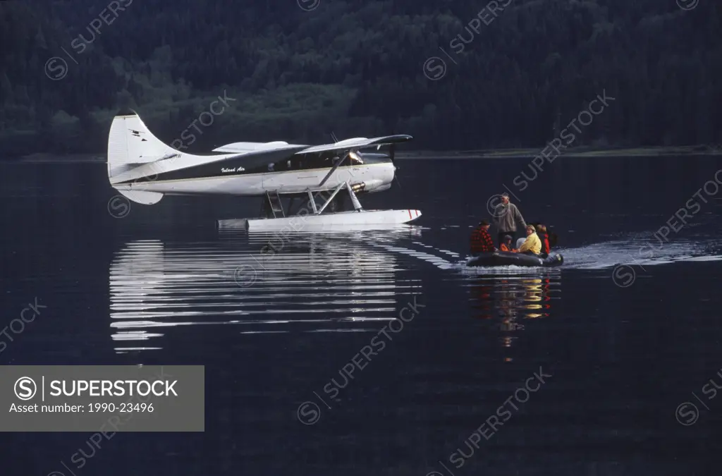 Khutzeymateen Inlet, ecotour clients arrive from floatplane, British Columbia, Canada