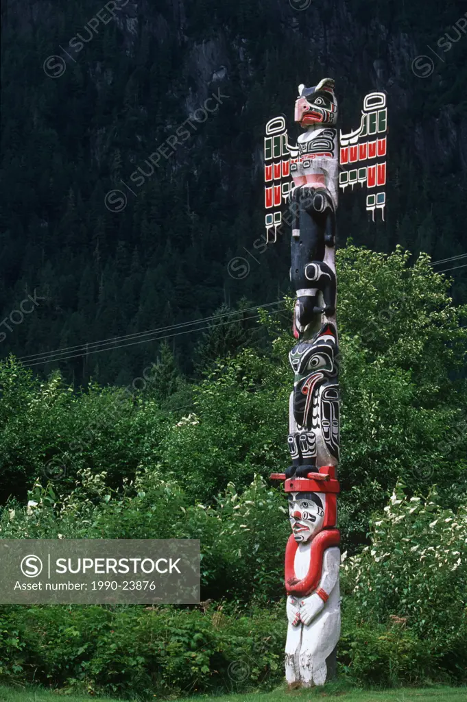 Kingcombe Village totem pole, British Columbia, Canada