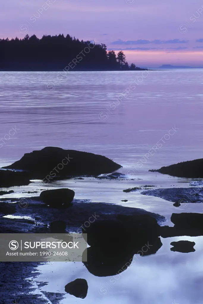 Madrona Point at dusk, Craig Bay, Parksville area, Vancouver Island, British Columbia, Canada