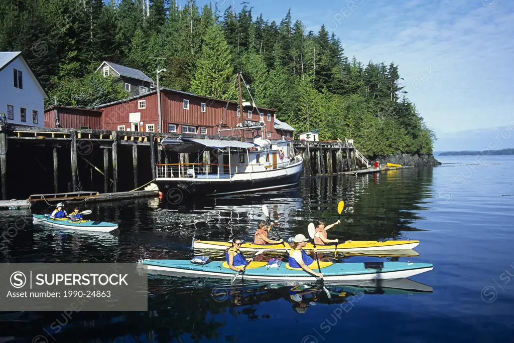 kayaking group departs Telegraph Cove, Vancouver Island, British Columbia, Canada