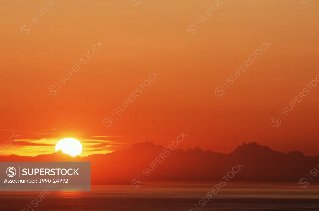Sunrise over Haro Straight, Victoria, Vancouver Island, British Columbia, Canada