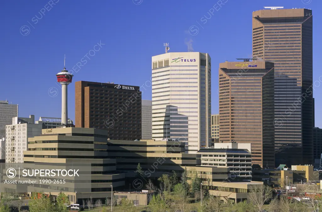 The Calgary Tower and the Calgary skyline on a beautiful spring day, Calgary, Alberta, Canada