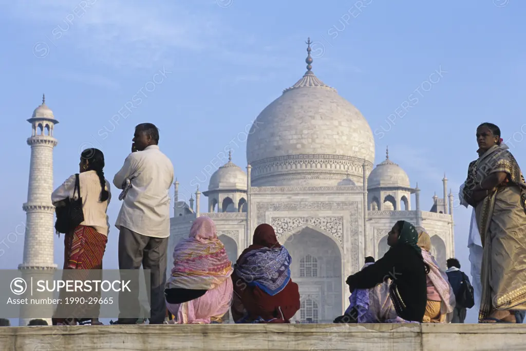 India, Uttar Pradesh, Agra, Taj Mahal, built by Shah Jahan, completed 1653, with visitors