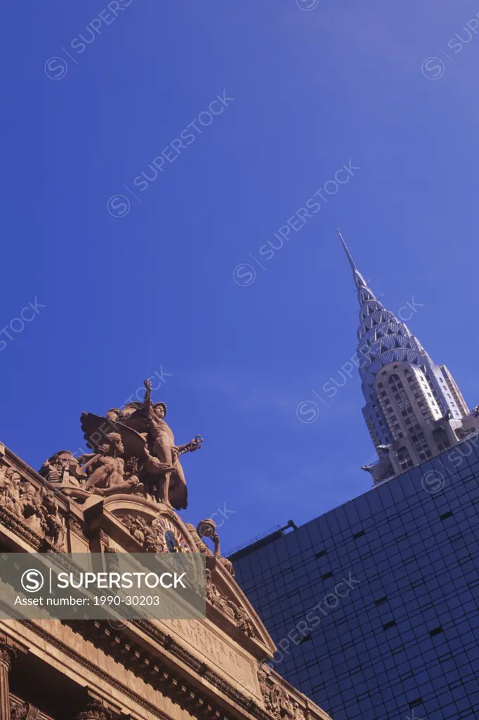 USA, New York City, Chrysler Building and Grand Central Station