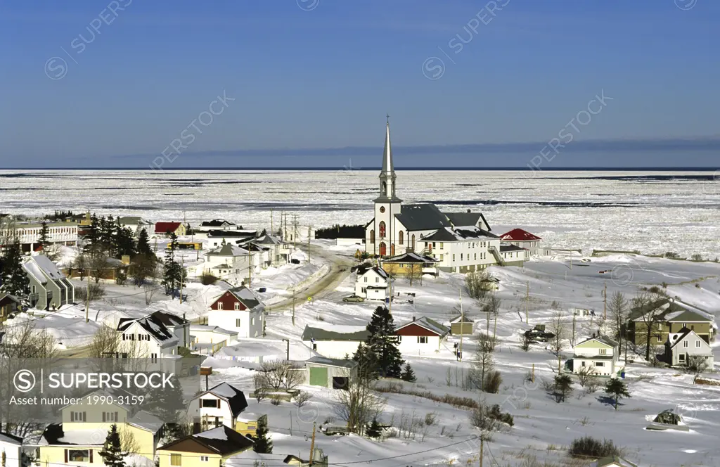 Winter, St-Maurice-de-L´Echouerie, Gaspe, Quebec, Canada