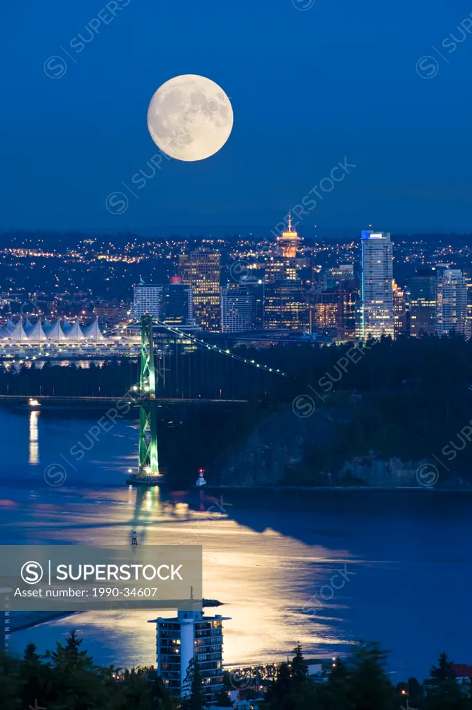 Full moonrise over Vancouver.