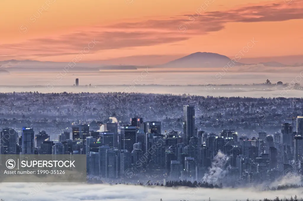 Fog envelopes Vancouver, British Columbia, Canada