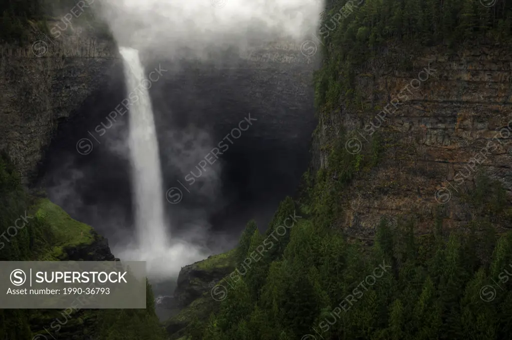 Helmcken Falls in Wells Gray Provincial Park British Columbia, Canada.