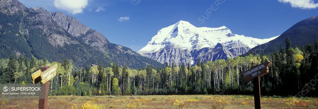 View of Mount Robson in the early fall, Mount Robson Provincial Park, British Columbia, Canada