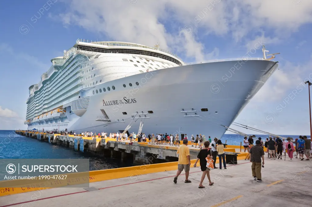 Royal Caribean´s Allure of the Seas docked at the port of Cozumel, Mexico.