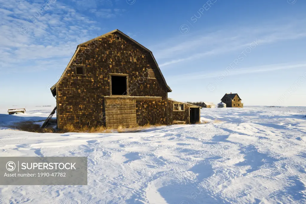 Abandoned farm, near Assiniboia, Saskatchewan, Canada