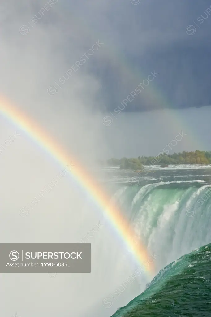 Horseshoe Falls with rainbows from Table Rock Viewpoint, Niagara Falls, Ontario, Canada.