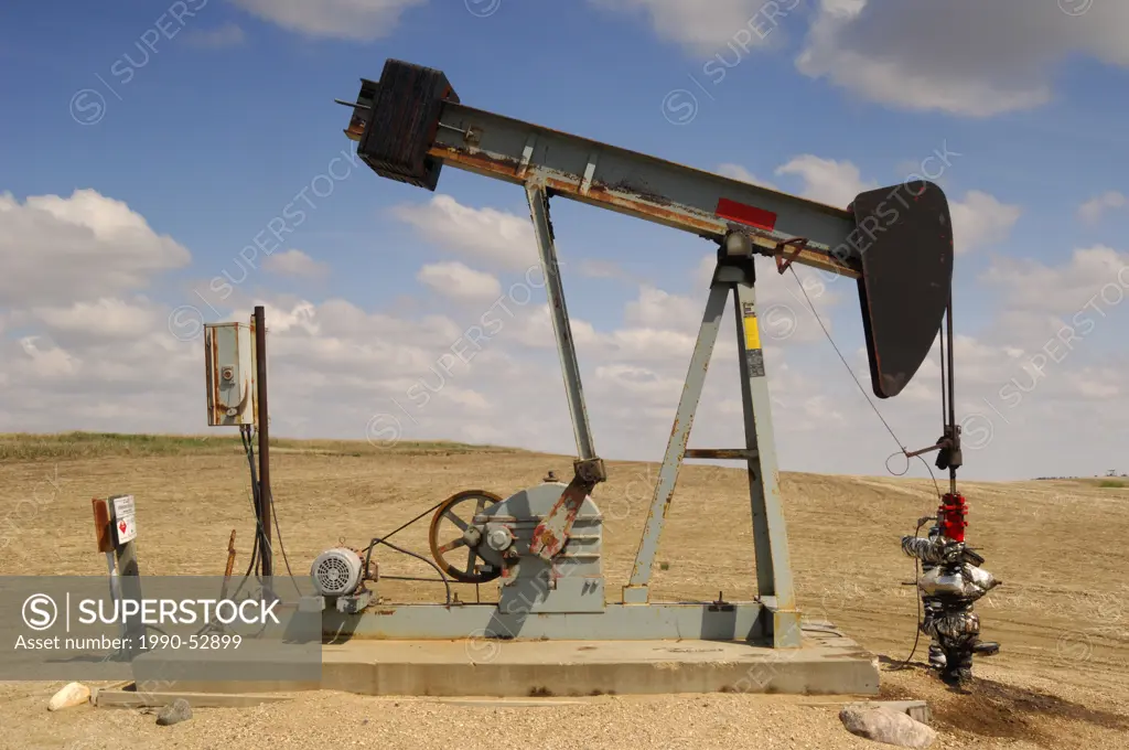 Oil well pump Southwest of Saskatoon, Saskatchewan, Canada.
