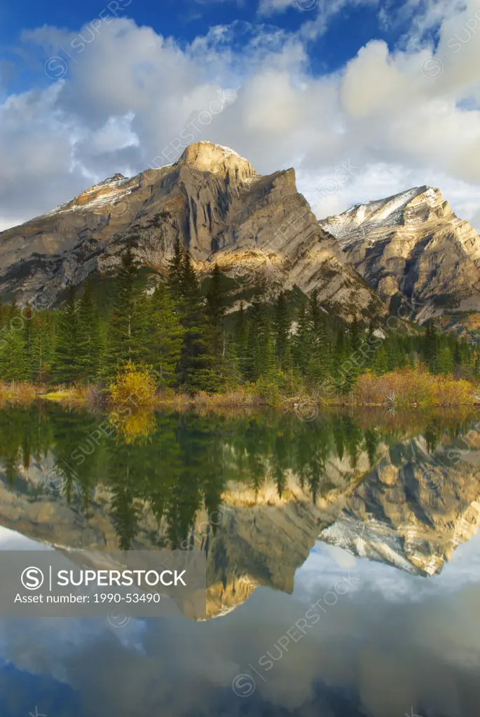 Mount Kidd, Spray Valley Provincial Park, Kananaskis Country, Alberta, Canada