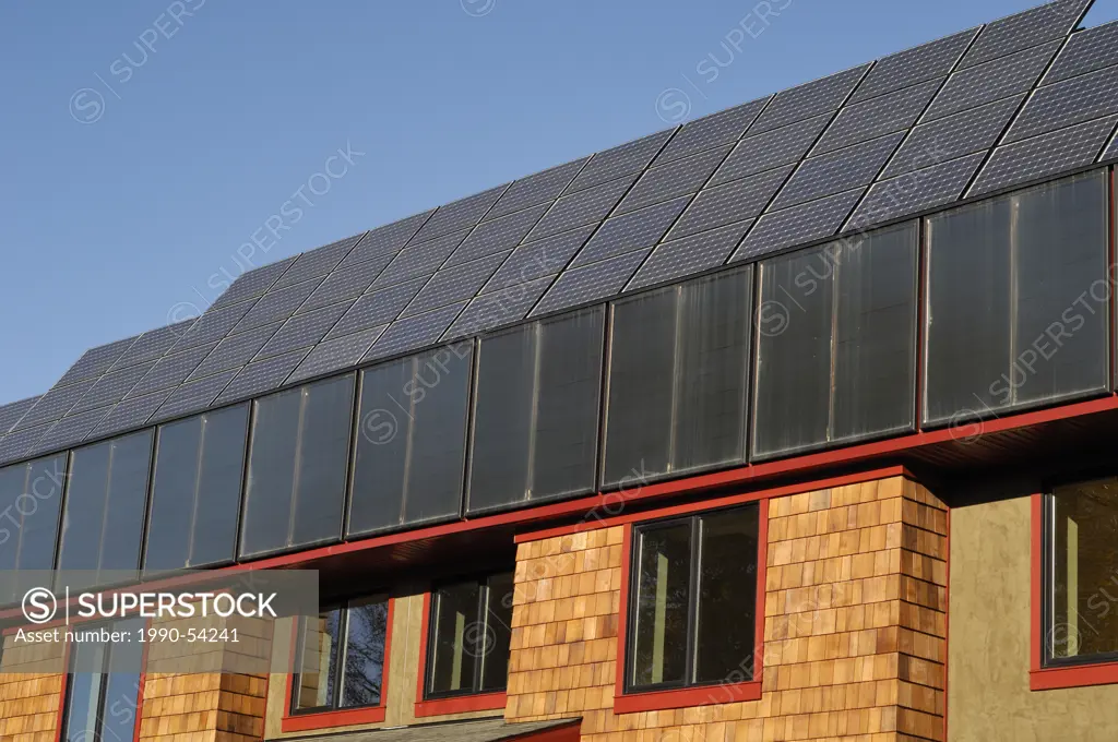 Solar_powered energy_efficient duplex, Edmonton, Alberta, Canada