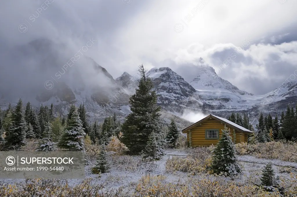 Mount Assiniboine Lodge, Mount Assiniboine Provincial Park, Rocky Mountains, British Columbia, Canada