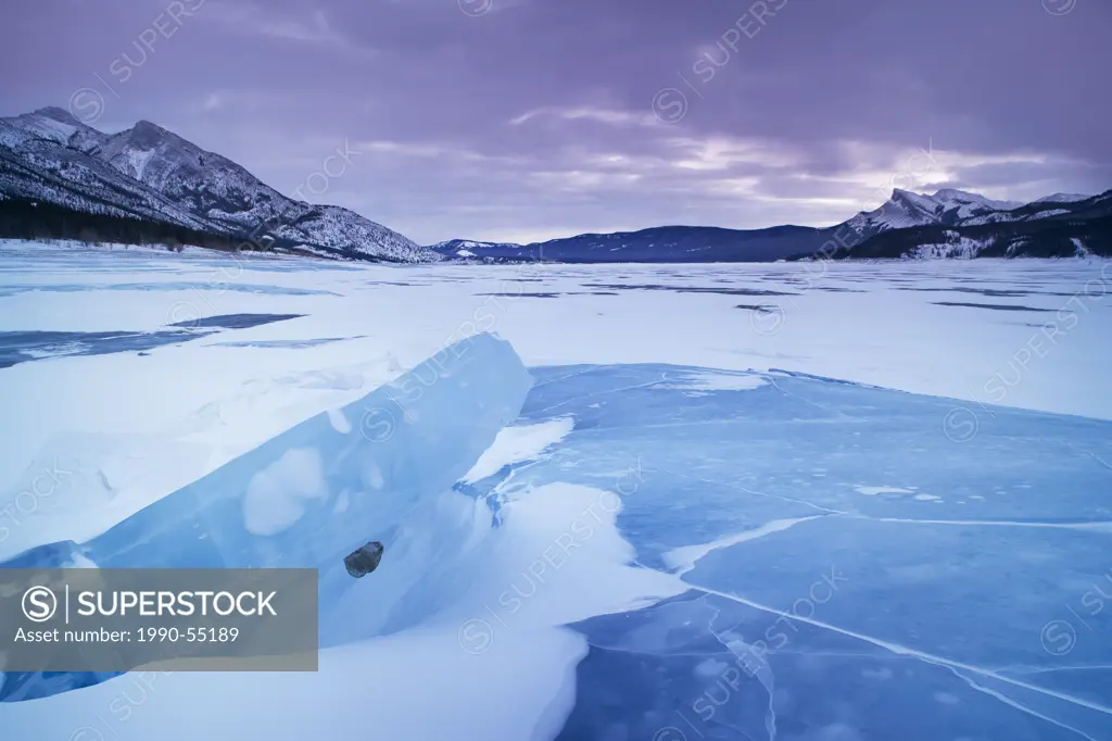 Abraham Lake in winter, Kootenay Plains, Bighorn Wildland, Alberta, Canada